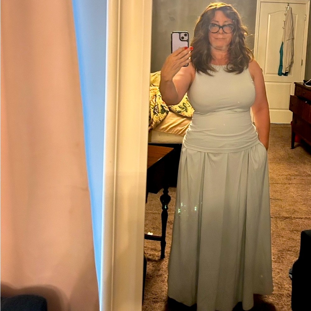 NWOT Light Azule Maxi skirt with Pockets and Tank